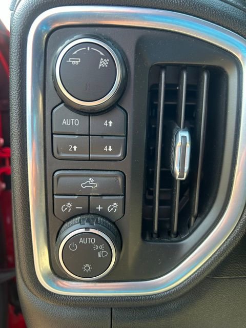 Used 2019 Chevrolet Silverado 1500 LT w/ All-Star Edition AWD/4WD image 7