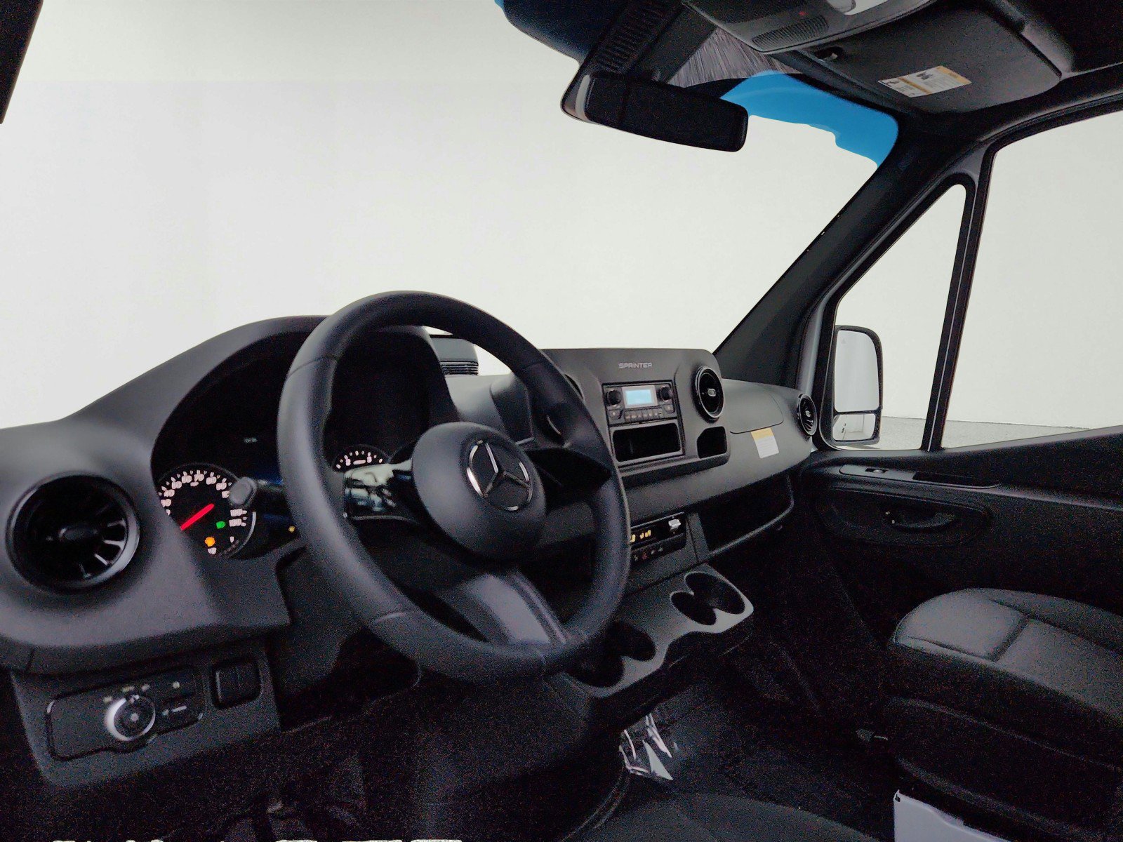 New 2025 Mercedes-Benz Sprinter 2500 image 16