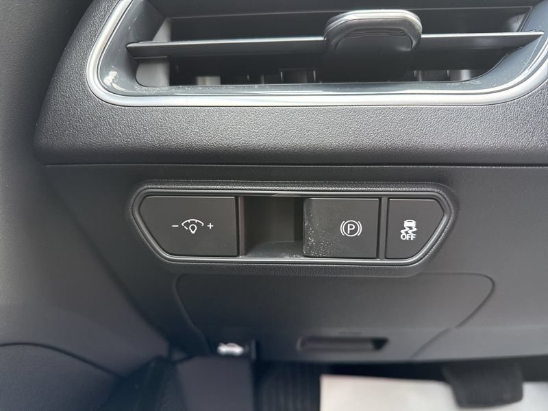 New 2025 Kia K4 GT-Line Turbo FWD image 22