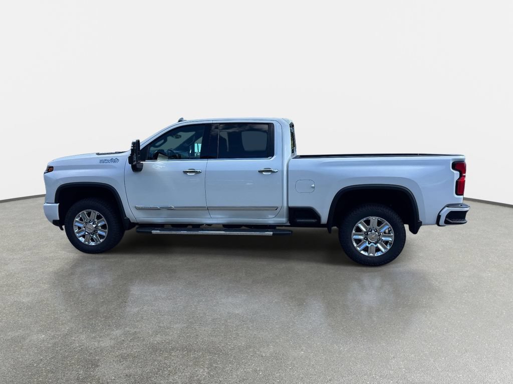 Used 2024 Chevrolet Silverado 3500 High Country w/ Technology Package AWD/4WD image 7