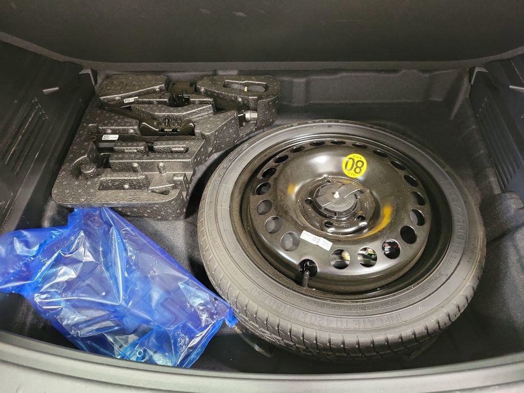 Used 2024 Chevrolet TrailBlazer LS image 18