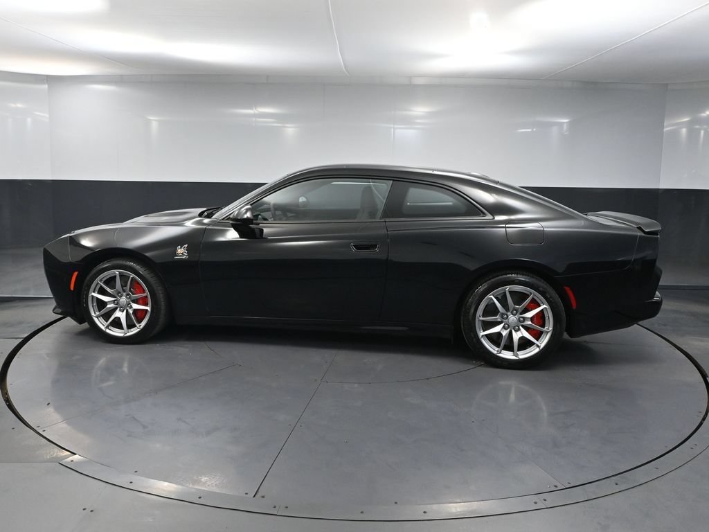 Used 2024 Dodge Charger Daytona Scat Pack w/ Plus Group AWD/4WD image 11