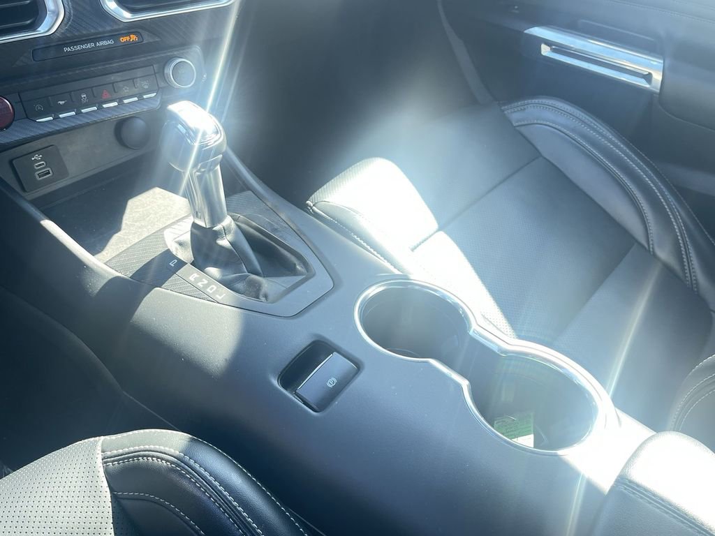 Used 2025 Ford Mustang Premium image 29