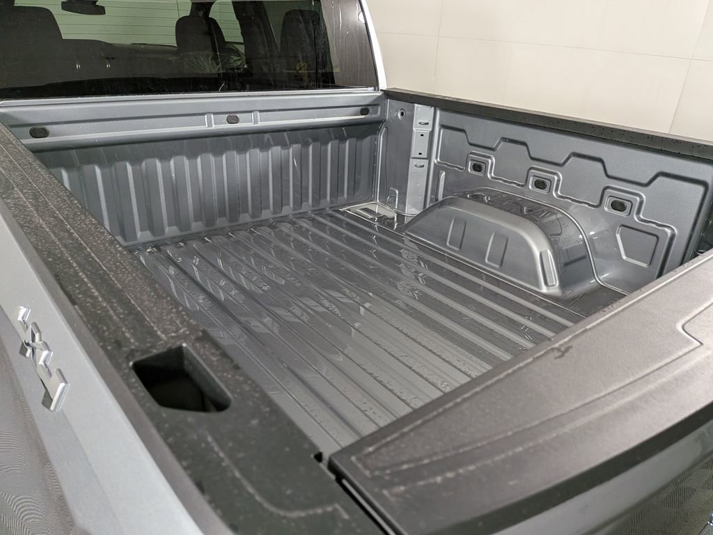 New 2026 GMC Sierra 1500 Elevation AWD/4WD image 9