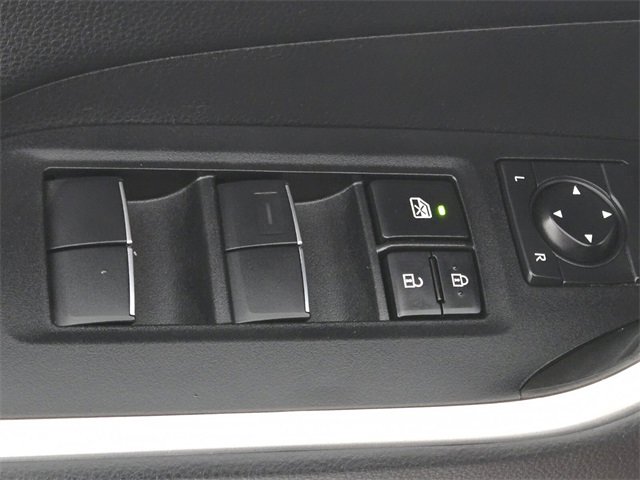 Used 2021 Toyota RAV4 Limited image 21