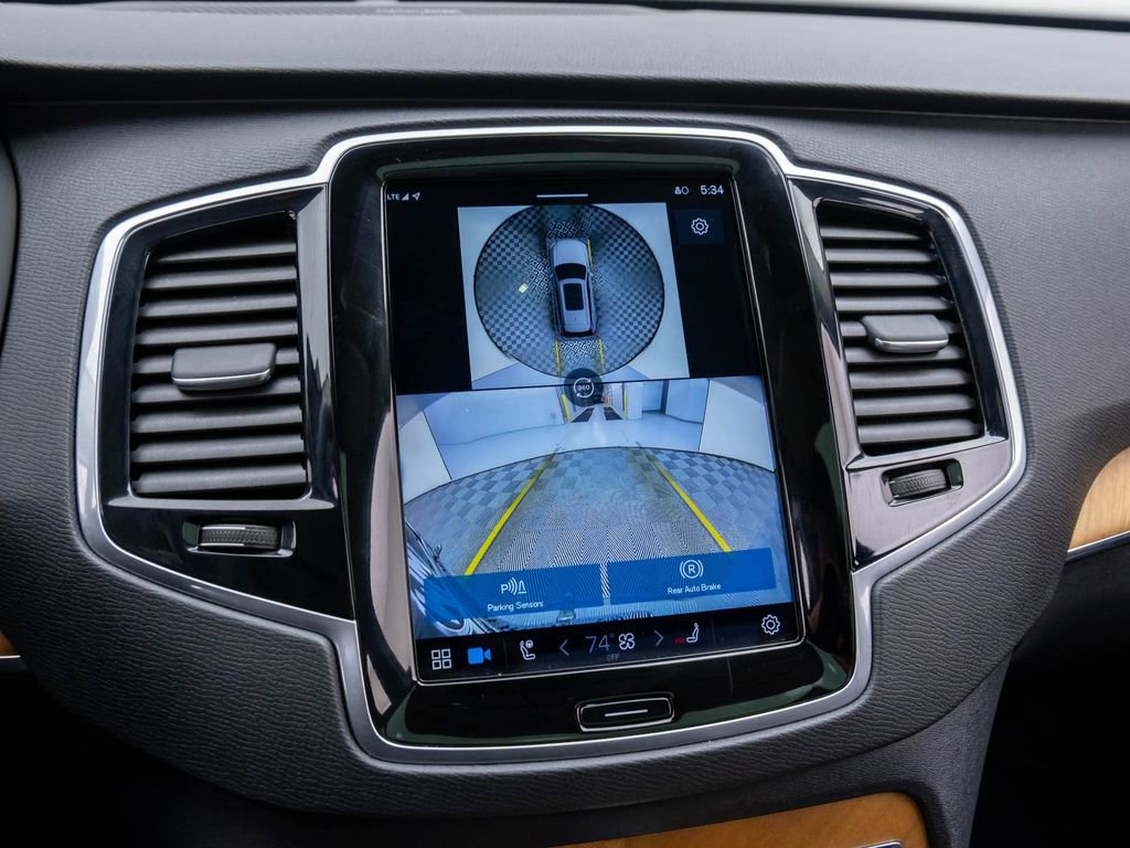 Used 2024 Volvo XC90 T8 Plus w/ Protection Package Premier image 26