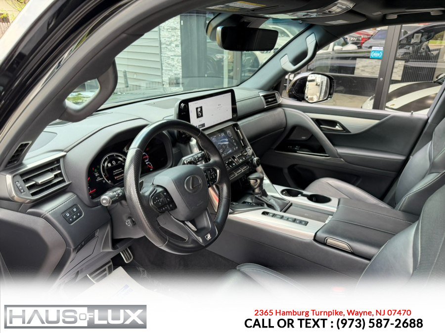 Used 2023 Lexus LX 600 F Sport w/ Accessory Package (Z1) AWD/4WD image 12