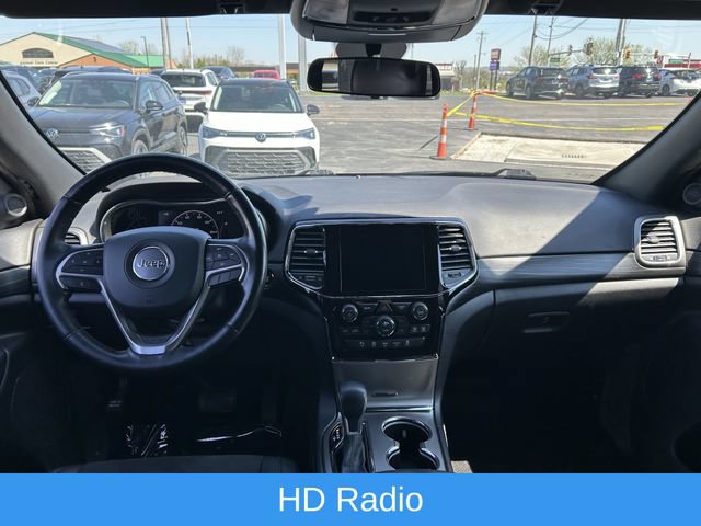 Used 2021 Jeep Grand Cherokee Laredo X AWD/4WD image 9