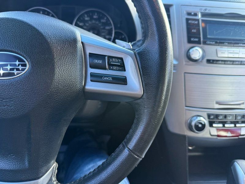 Used 2012 Subaru Legacy 2.5i Premium w/ All-Weather Pkg image 17