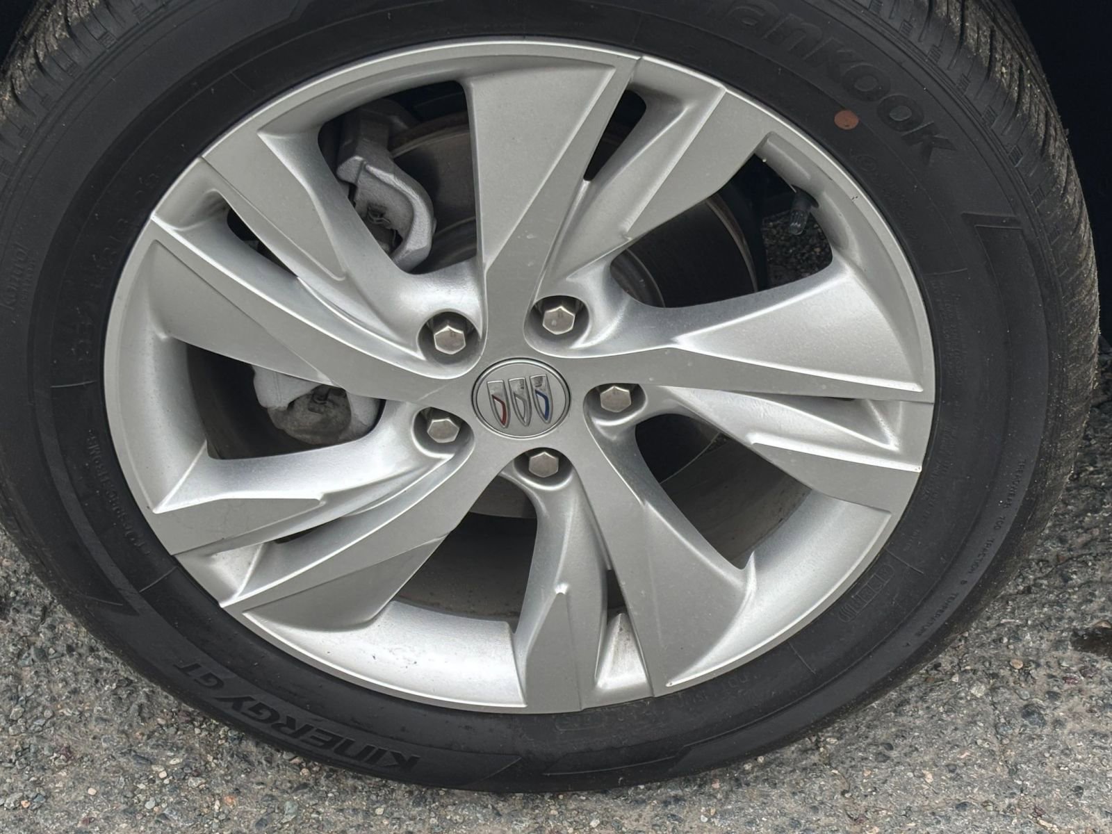 Used 2025 Buick Encore GX Preferred FWD image 27