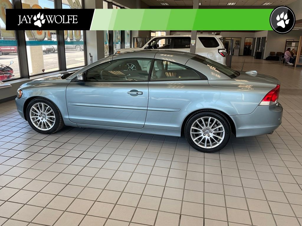 Used 2008 Volvo C70 T5 image 19