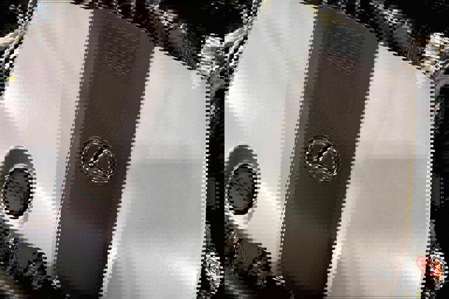 New 2025 Lexus ES 350 Ultra Luxury image 17