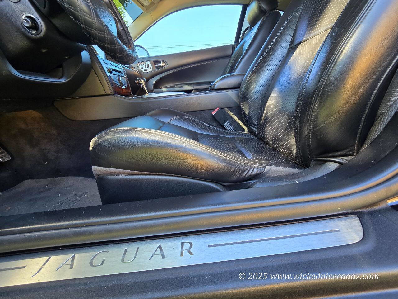 Used 2007 Jaguar XKR R image 30