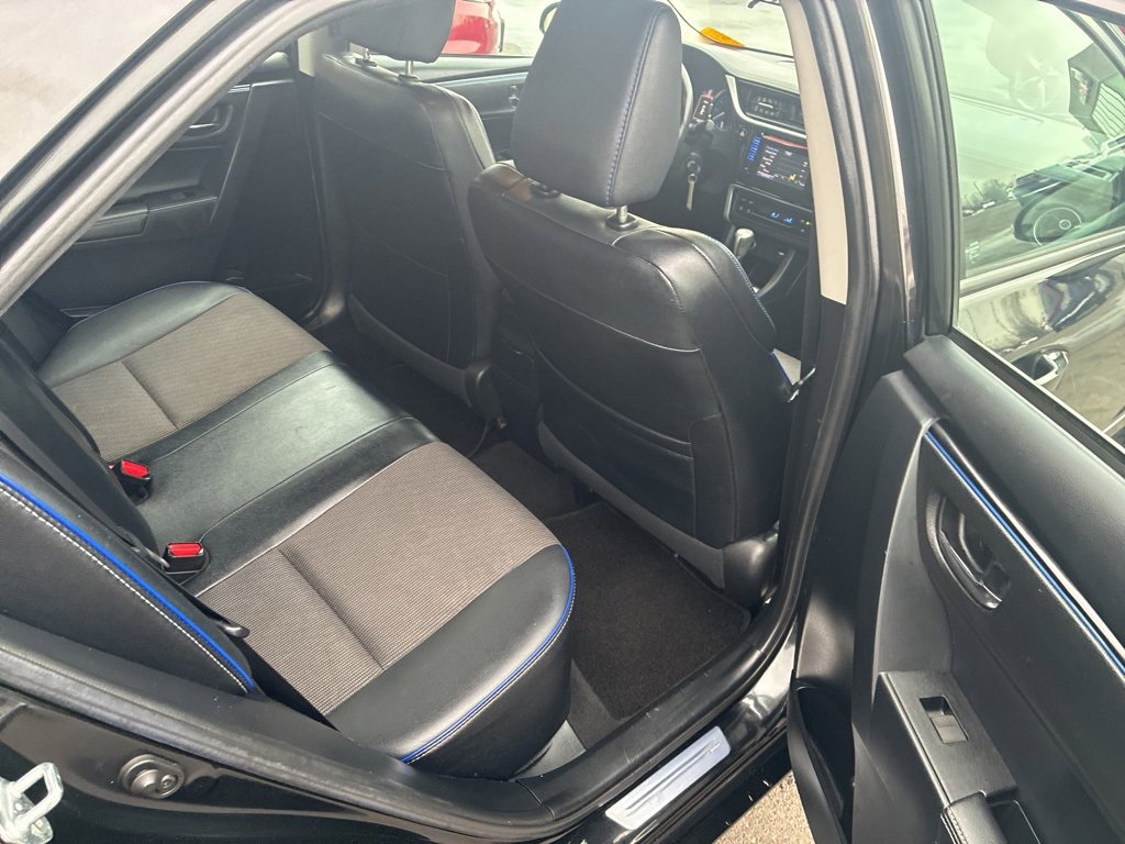 Used 2017 Toyota Corolla SE w/ Body Protection Package image 3