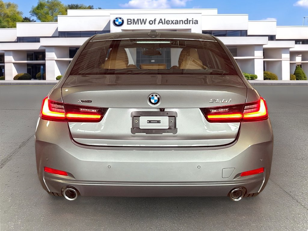 New 2026 BMW 330i xDrive Sedan w/ Premium Package AWD/4WD image 6
