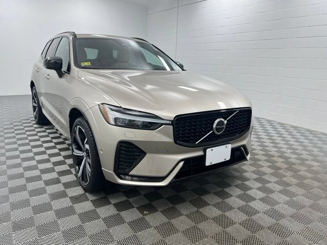 Used 2024 Volvo XC60 B5 Ultimate w/ Protection Package Premier