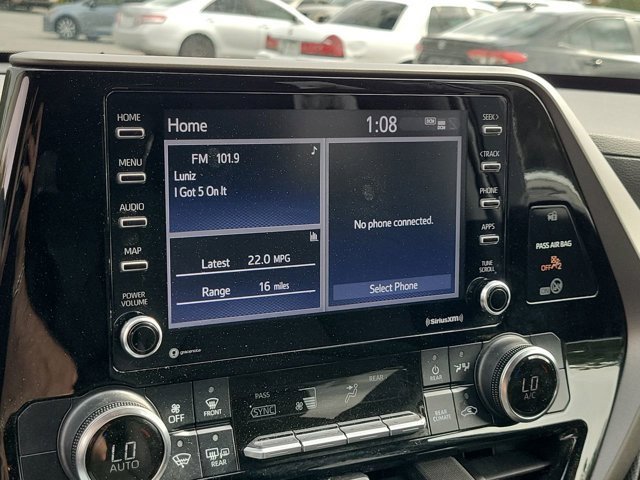 Used 2022 Toyota Highlander L image 24