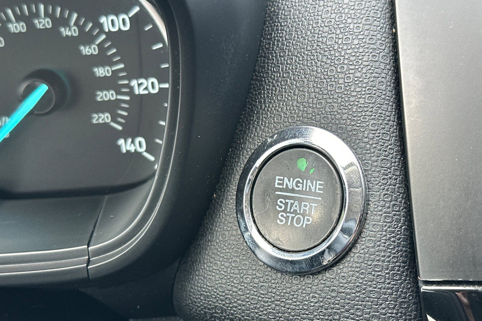 Used 2018 Ford EcoSport Titanium image 24