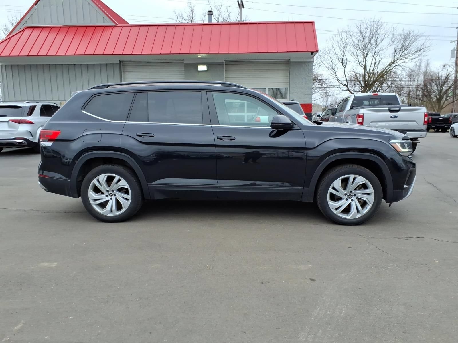 Used 2021 Volkswagen Atlas SE AWD/4WD image 6