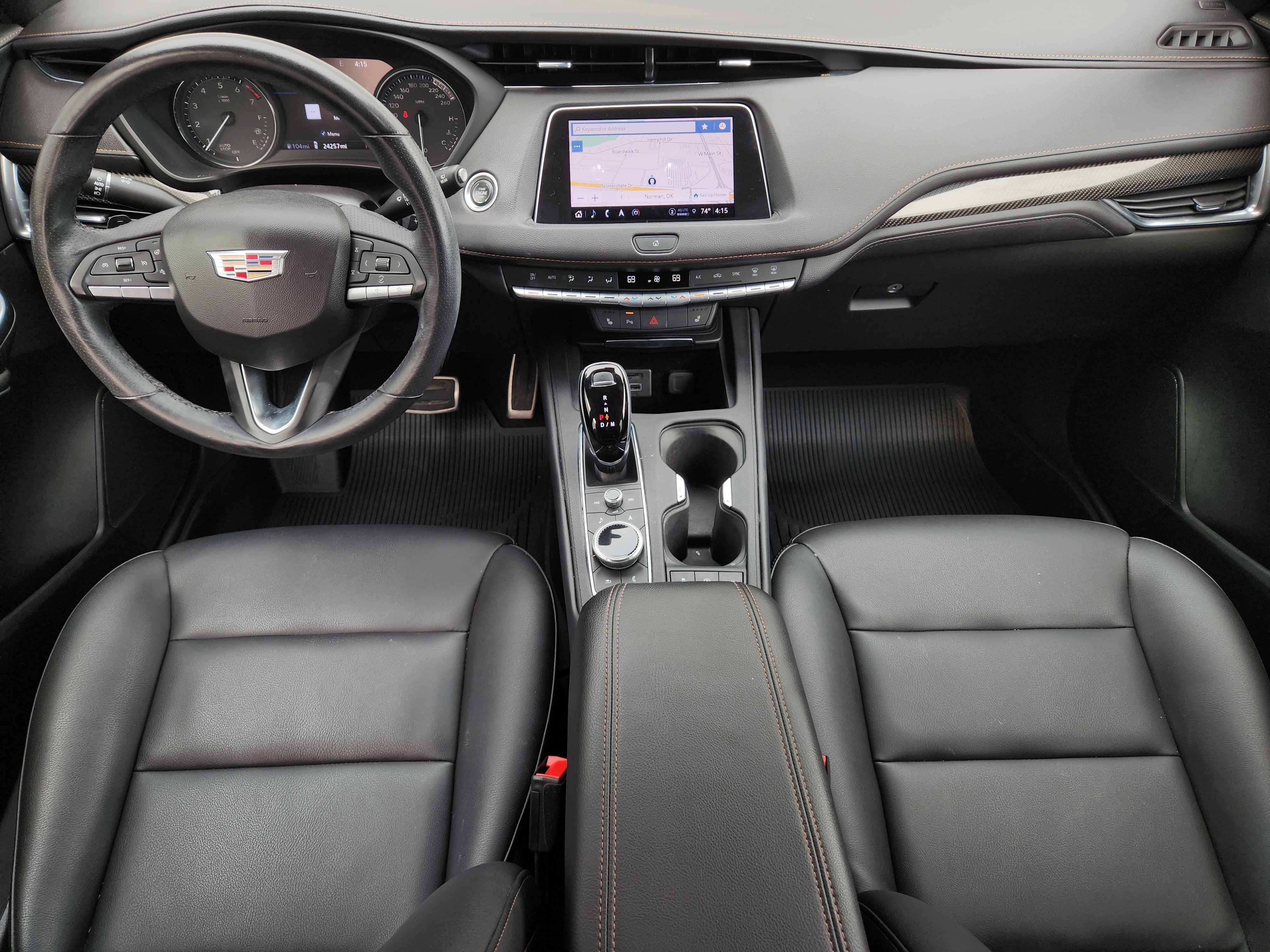 Used 2022 Cadillac XT4 Sport w/ Sun And Sound Package AWD/4WD image 29