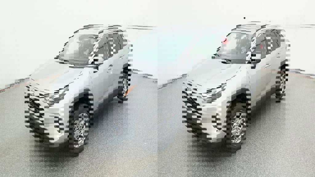 New 2025 Toyota RAV4 XLE image 19