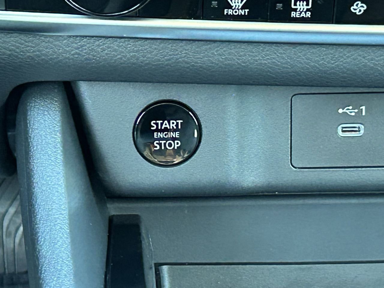 New 2026 Nissan Rogue SV FWD image 25