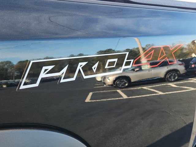 New 2026 Nissan Frontier PRO-4X w/ Pro-4x Convenience Package image 9