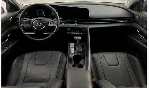 Used 2023 Hyundai Elantra Limited FWD image 8
