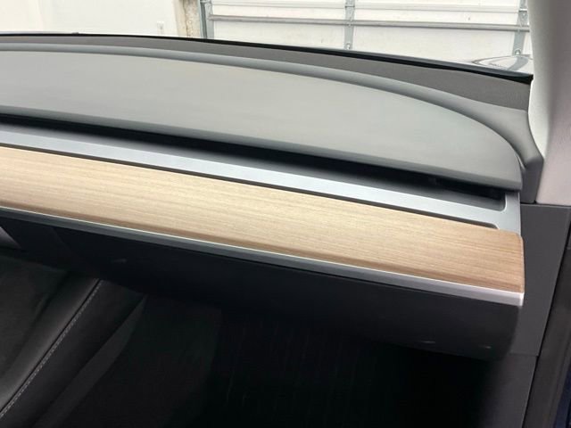 Used 2023 Tesla Model 3 Standard Range RWD image 12