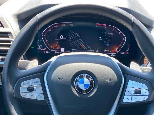 Used 2025 BMW X4 xDrive30i AWD/4WD image 8