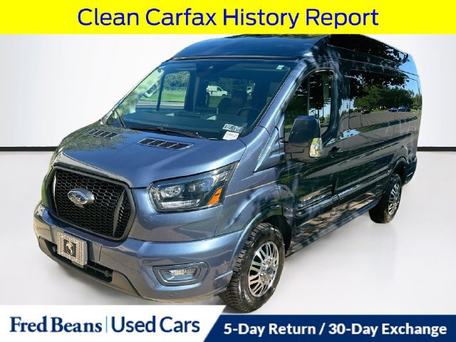 Used 2024 Ford Transit 150 Low Roof AWD image 4