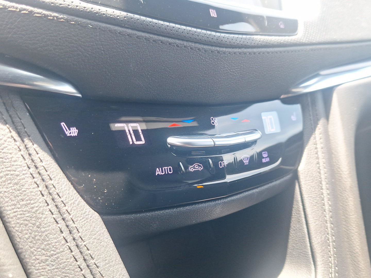 Used 2020 Cadillac XT5 Luxury AWD/4WD image 34