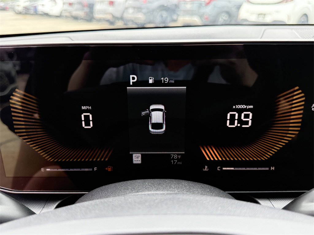 New 2025 Kia K4 LXS image 27