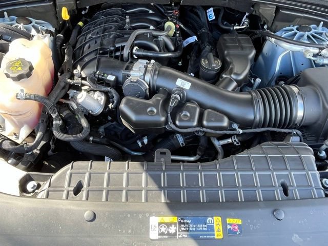 Used 2023 Jeep Grand Cherokee Altitude AWD/4WD image 29