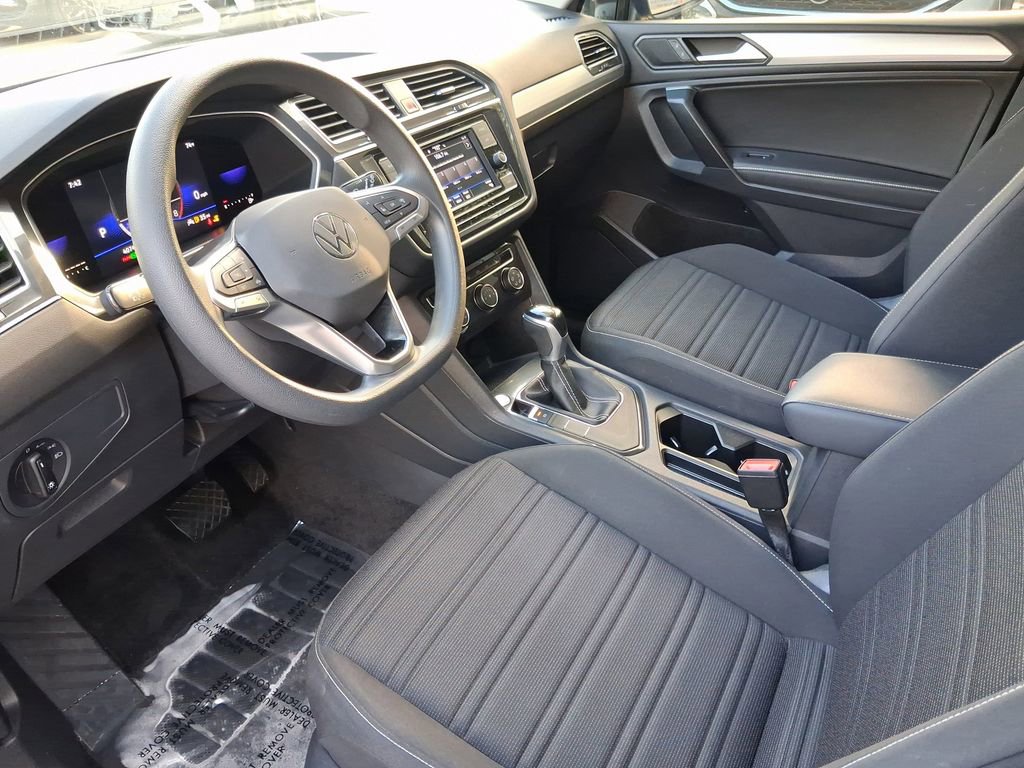 Used 2023 Volkswagen Tiguan S FWD image 13