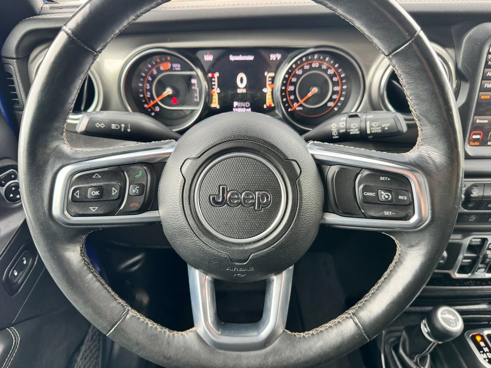 Used 2019 Jeep Wrangler Unlimited Sahara AWD/4WD image 14