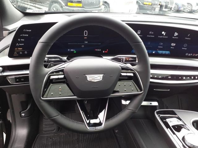 New 2025 Cadillac Lyriq Sport image 21