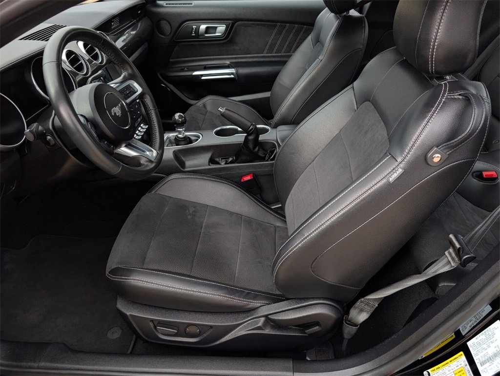 Used 2020 Ford Mustang GT Premium w/ Carbon Sport Interior Package image 24