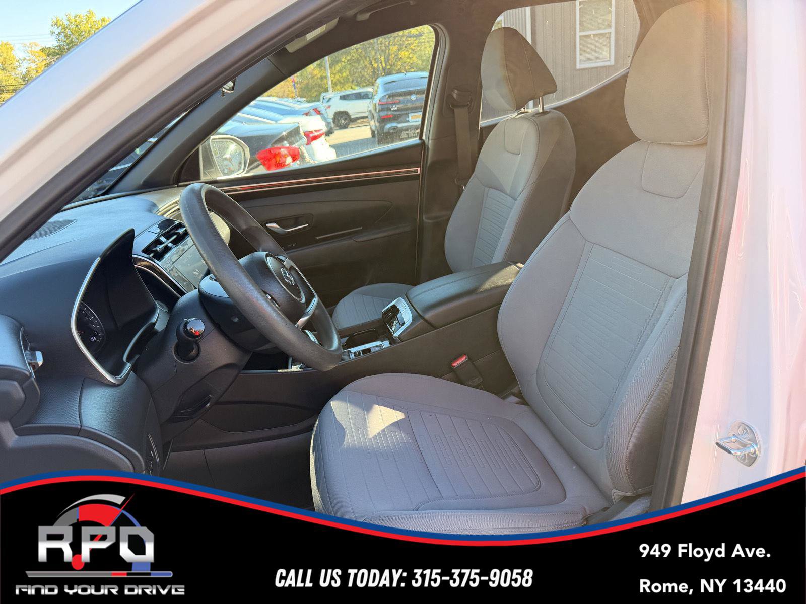 Used 2024 Hyundai Santa Cruz SEL AWD/4WD image 23