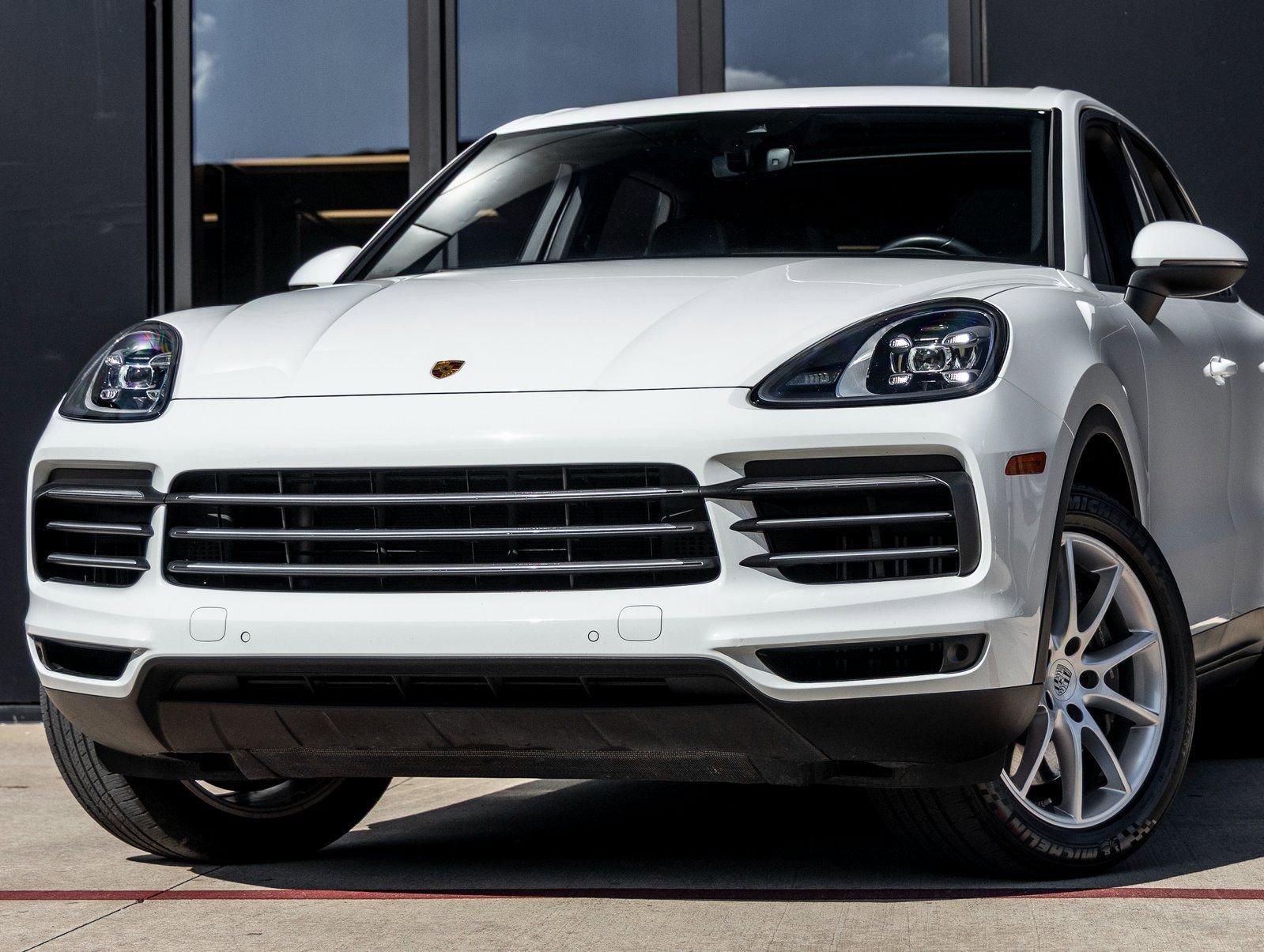 Used 2023 Porsche Cayenne image 7