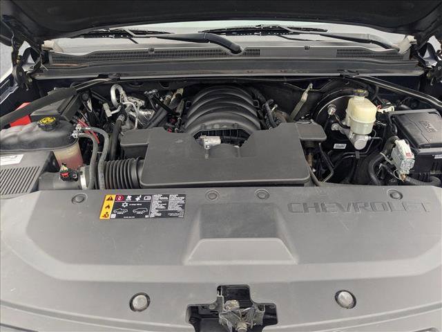 Used 2020 Chevrolet Suburban LT w/ Luxury Package image 23