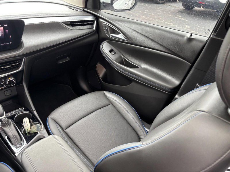 Certified 2025 Buick Encore GX Sport Touring w/ Experience Buick Package image 14