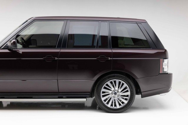 Used 2012 Land Rover Range Rover Autobiography image 19