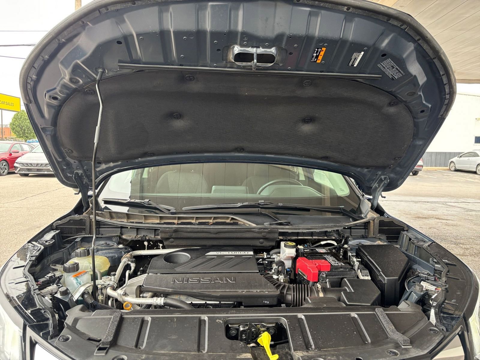 Used 2025 Nissan Rogue SV FWD image 34