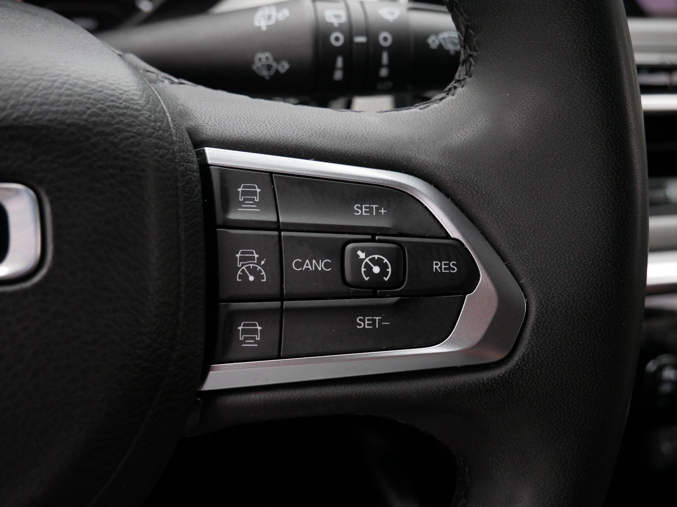 Used 2023 Jeep Compass Limited AWD/4WD image 26