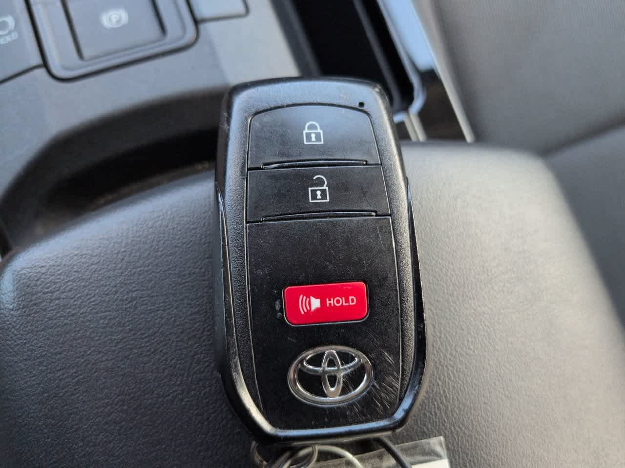 Certified 2025 Toyota Prius LE FWD image 26