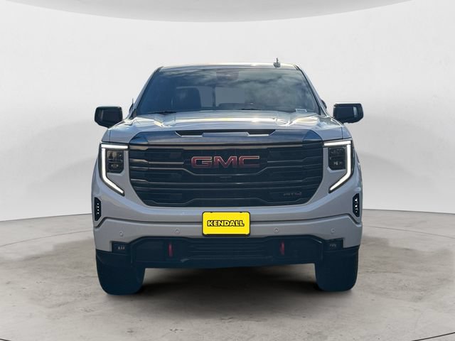 Used 2024 GMC Sierra 1500 AT4 w/ Technology Package AWD/4WD image 8