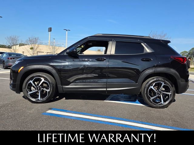 Used 2021 Chevrolet TrailBlazer RS w/ Sun and Liftgate Package image 3