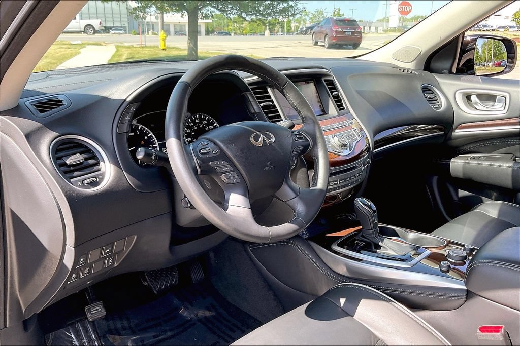 Certified 2020 INFINITI QX60 Luxe w/ Sensory Package AWD/4WD image 15