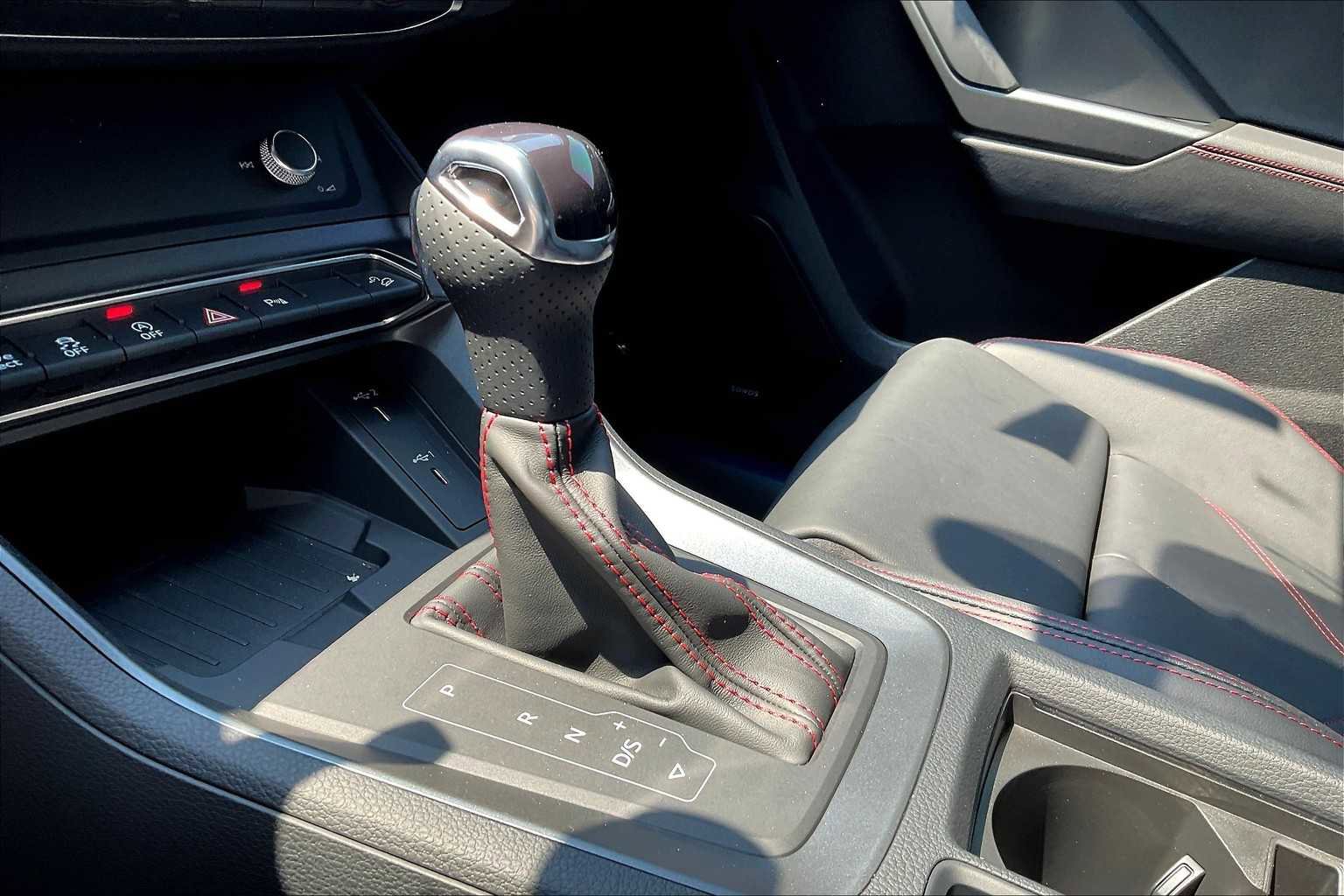 New 2025 Audi Q3 2.0T Premium Plus image 7